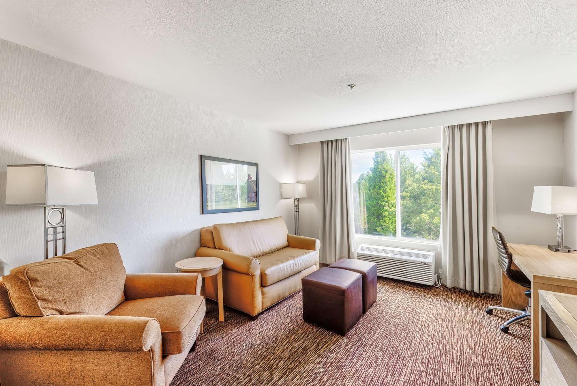 Doubletree By Hilton Vancouver Bagian luar foto