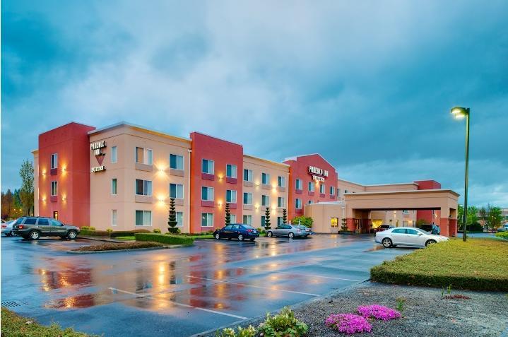 Doubletree By Hilton Vancouver Bagian luar foto
